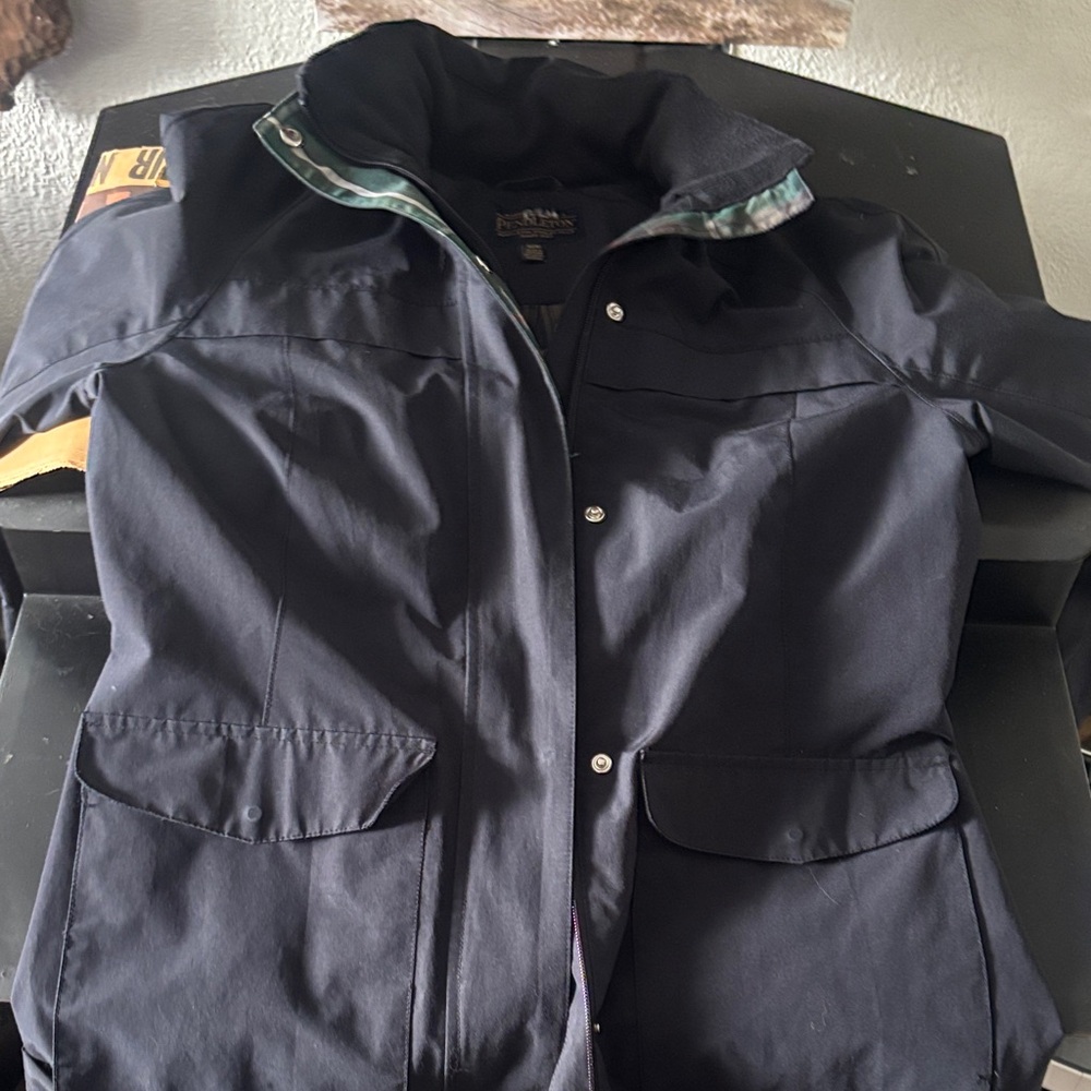 Pendelton black jacket size medium with plaid lining